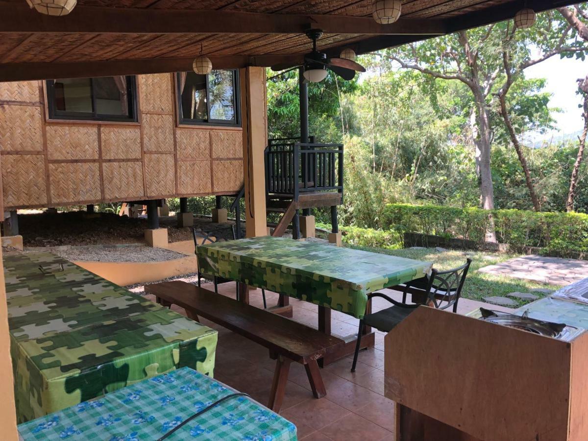 Native House With Beautiful Pool Villa Bagac Bagian luar foto