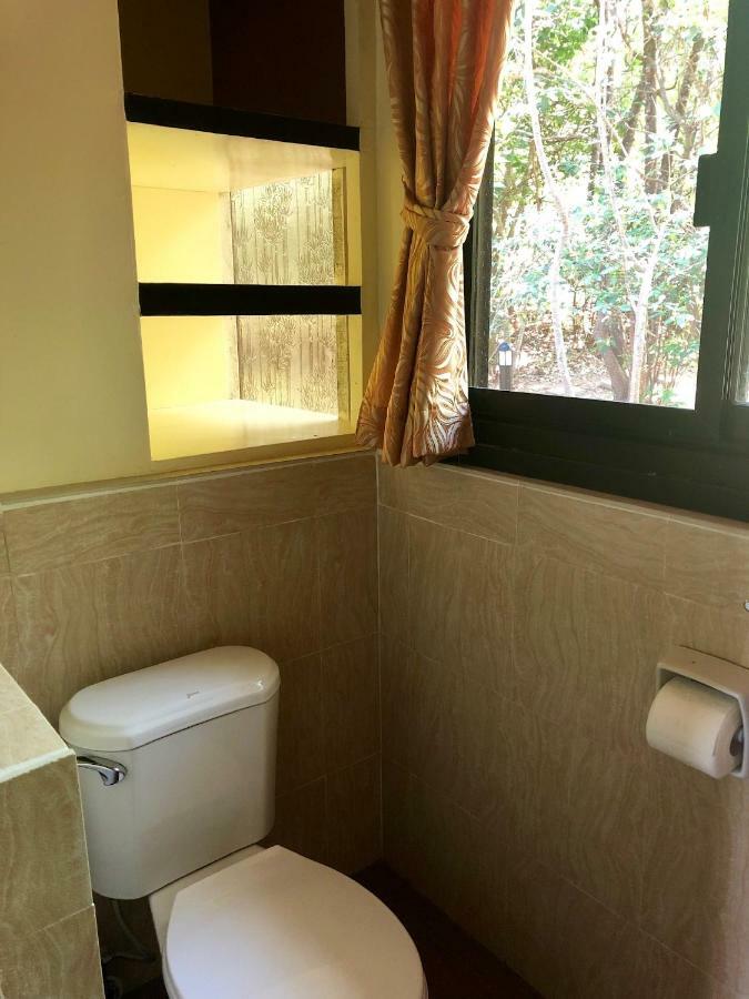 Native House With Beautiful Pool Villa Bagac Bagian luar foto